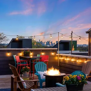 Dolly Partyon - Downtown Views - Rooftop - Groups Nashville