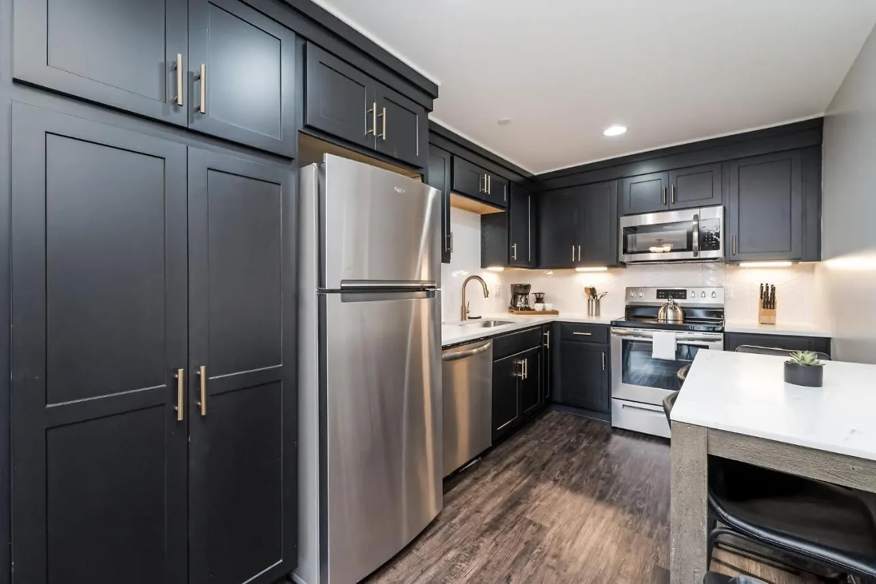 Abode Nashville - Germantown Apartment