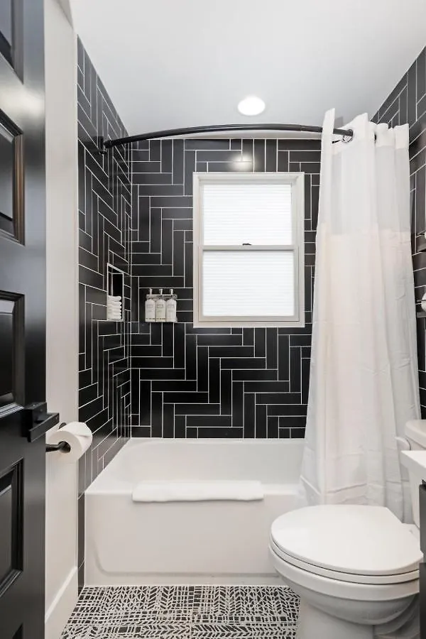 Abode Nashville - Germantown Apartment